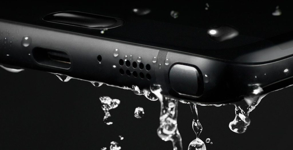 Samsung likes to show that its phones are water resistant with a very (too) close shot.