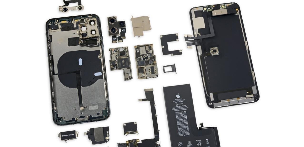 Conseils d'experts pour réparer la carte mère de l'iPhone 15 Pro : ce dont vous avez besoin