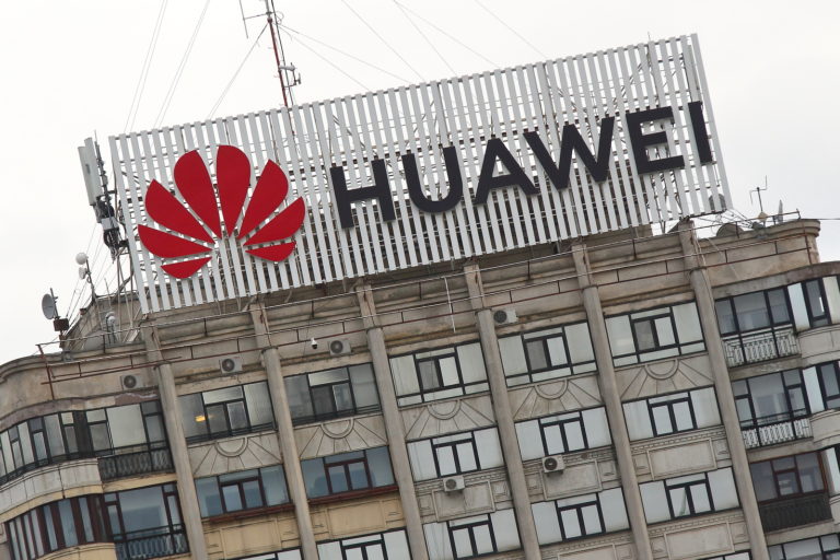 Microsoft tourne à son tour le dos à Huawei