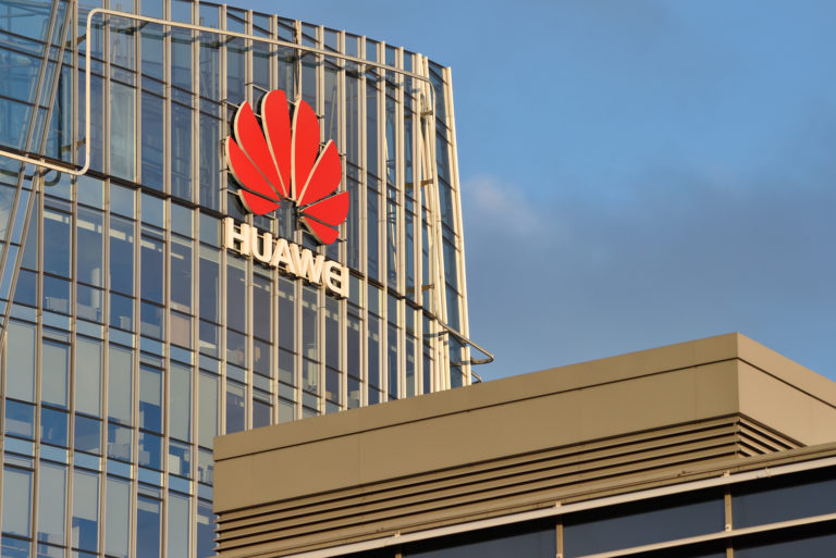 Des backdoors découvertes sur les Huawei