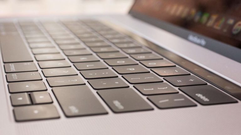 Macbook Air et Pro : Apple abandonnerait le clavier papillon