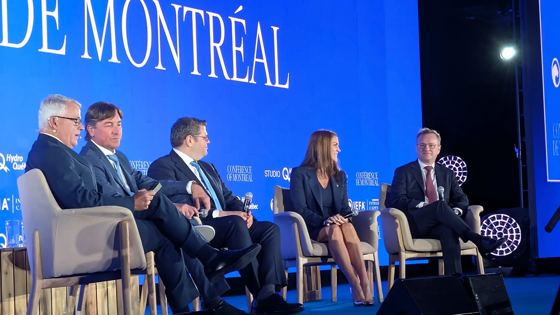 Panel sur les centres de données et l’intelligence artificielle à la Conférence de Montréal