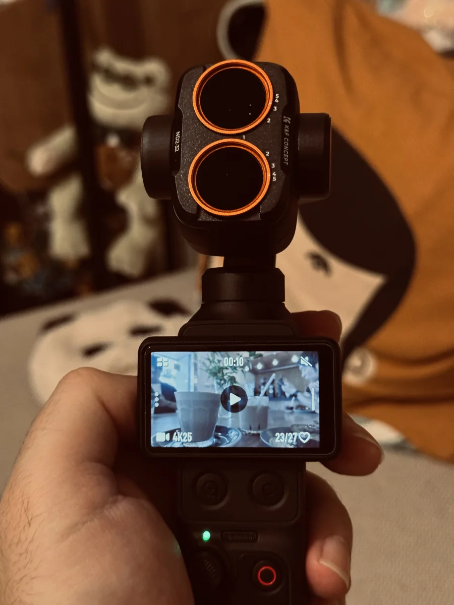 gros plan sur l'ecran de la osmo pocket 4p