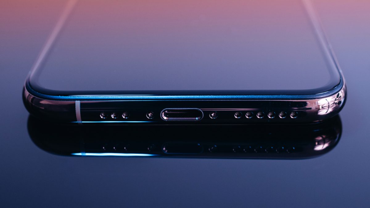 Apple offre 1 million de dollars pour hacker l'iPhone