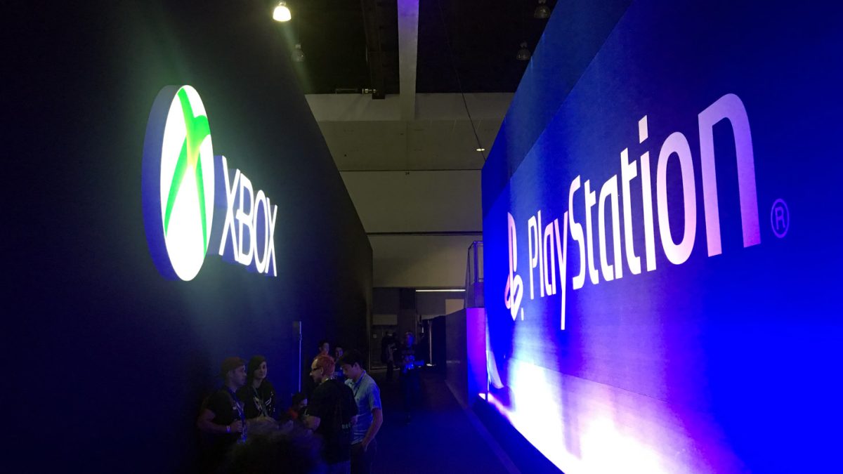 e32016_xboxplaystation