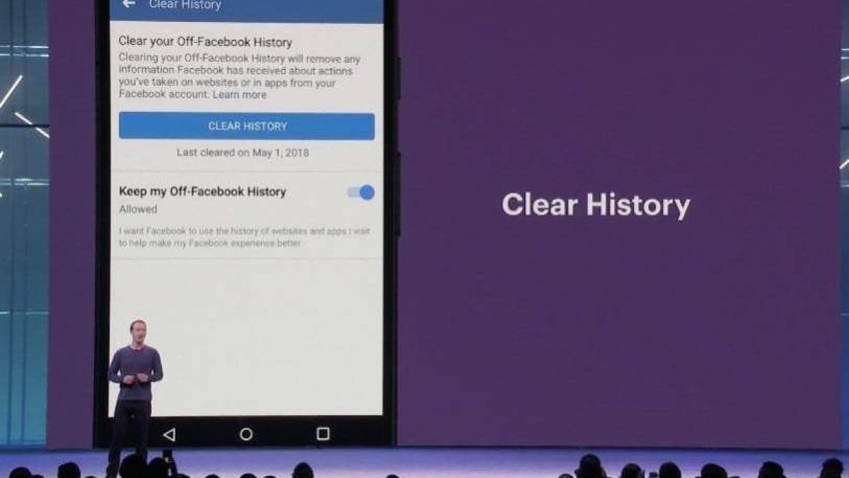 On pourra bientôt effacer notre historique de recherche sur Facebook